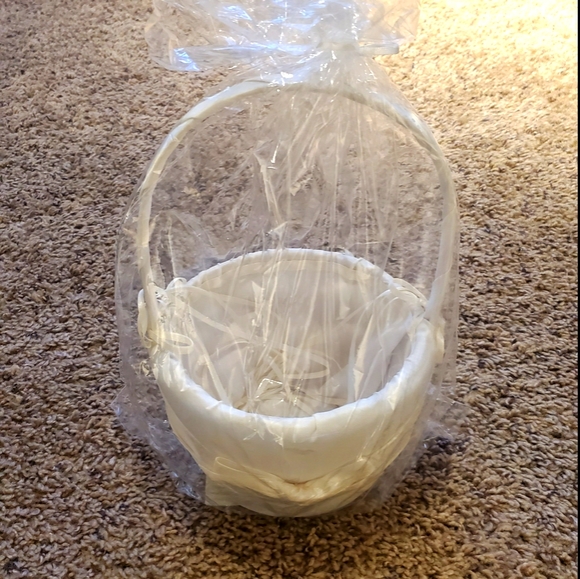 Wedding Flower Basket - Picture 1 of 1